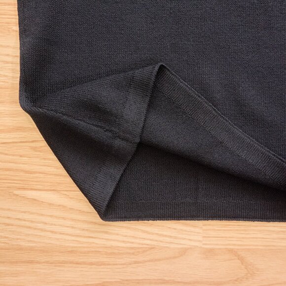 St John Basics Women's Wool Blend Black Knit Vest, Size P, Made in USA - Picture 4 of 9